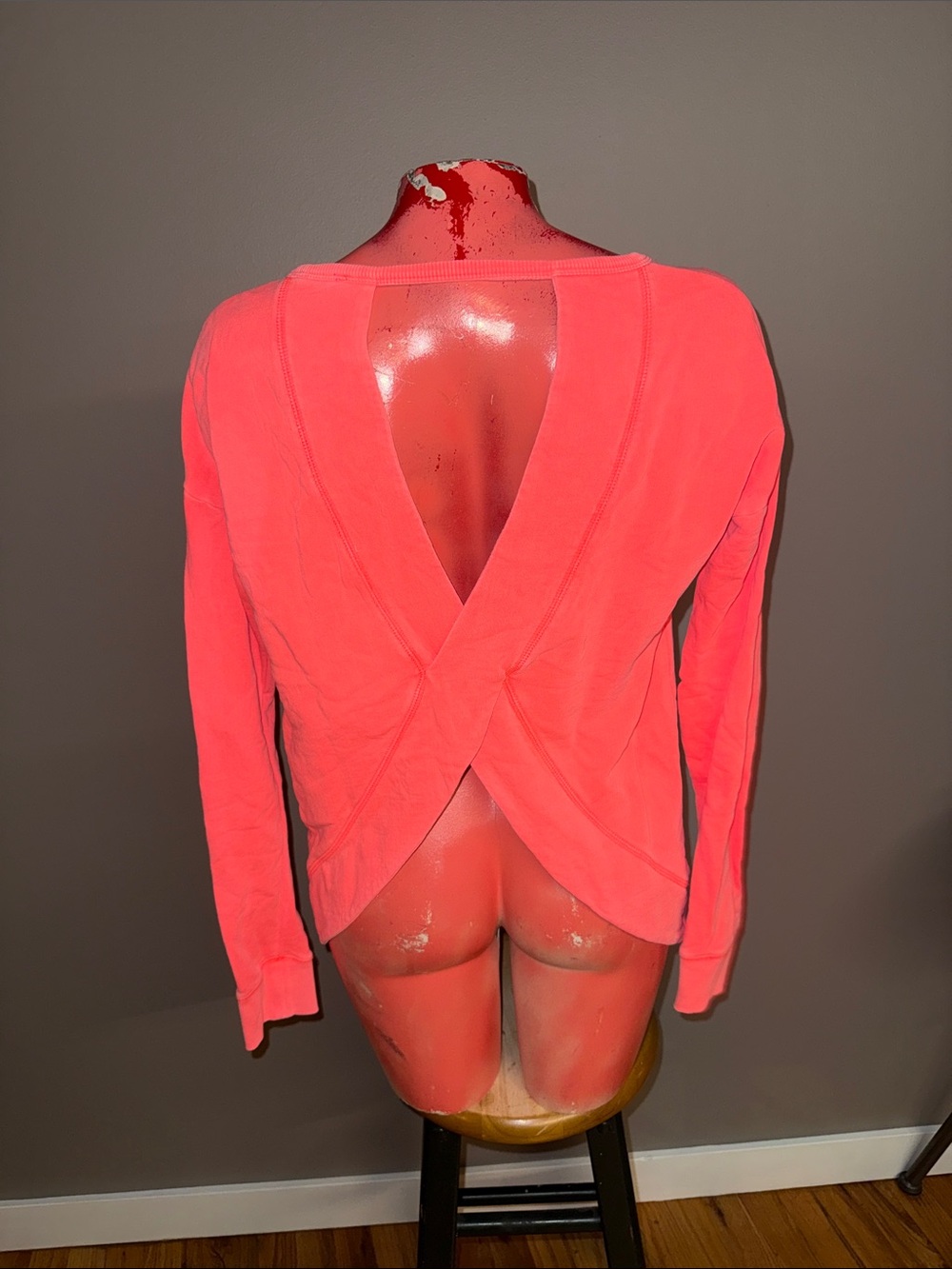 Lilly Pulitzer open back sweater pullover